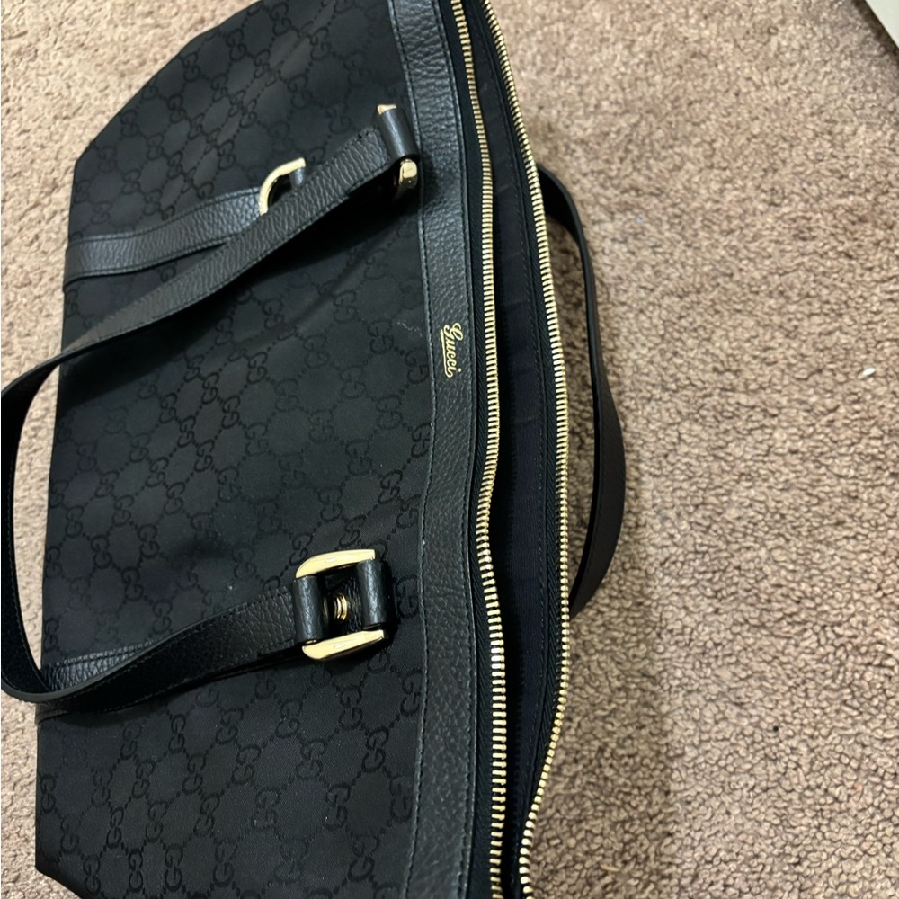 Gucci Black Monogram Shoulder Bag with Gold Hardware - Picture 5 of 8